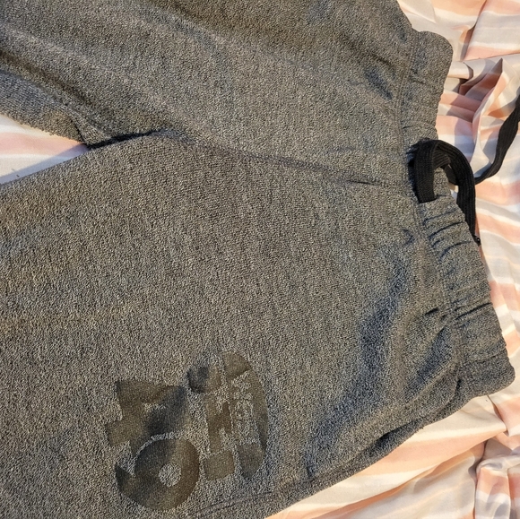 Girls track pants - Picture 2 of 3